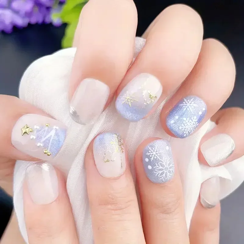 10Pcs Chic Winter Snowflake Cat Eye Handmade Press-On Nails Full Cover Fake Nail with Christmas Tree Perfect for Women & Girls