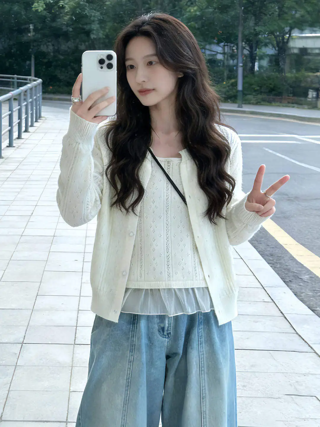

Lace Splicing Knitted Two-Piece Set Sweet Spring New Style Korean Style Breathable Comfortable Long Sleeve round Neck Cardigan