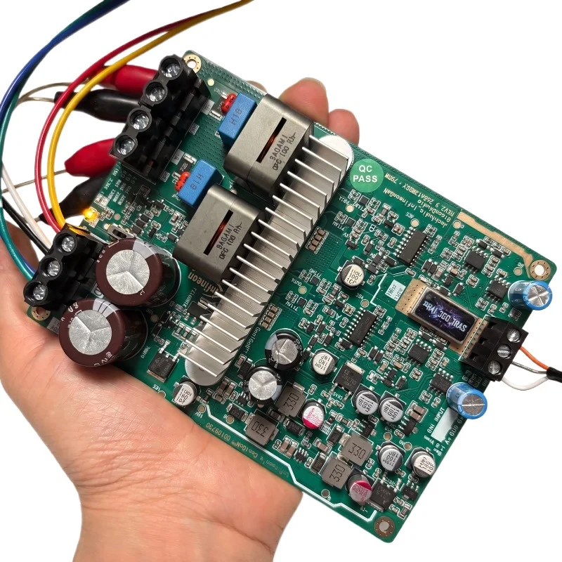 Infineon ug105730 rozwiązanie gan azotek galu 750W dwukanałowa płytka wzmacniacza mocy klasy D modulacja synchroniczna 1MHz — 2