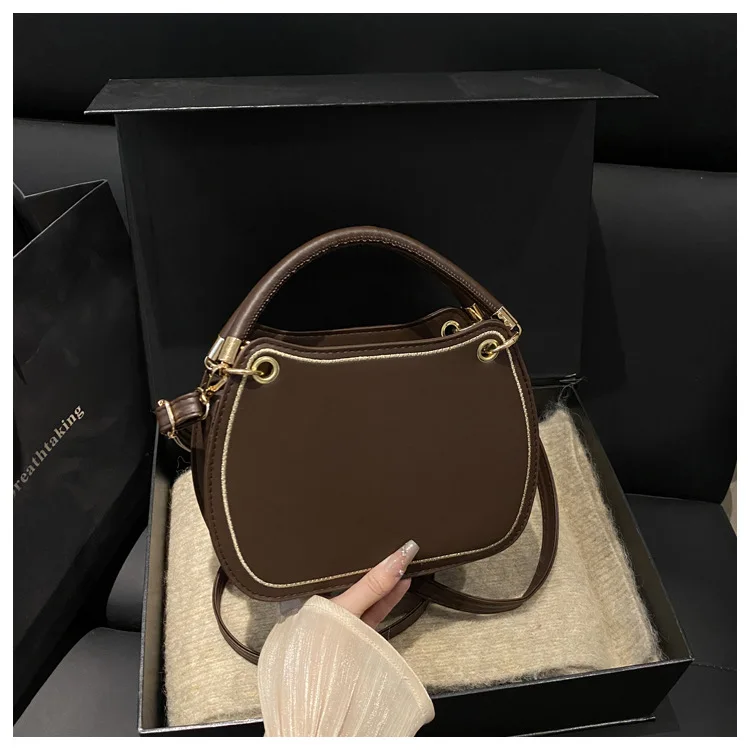 

Осень-зима 2021, новый стиль, персонализированная сумка через плечо, модная и модная женская сумка, маленькая квадратная сумка