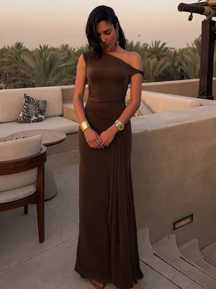 

One Shoulder Sexy Slim Maxi Dress For Women Fashion Elegant Solid Sleeveless Patchwork Pleated Club Party Long Dress