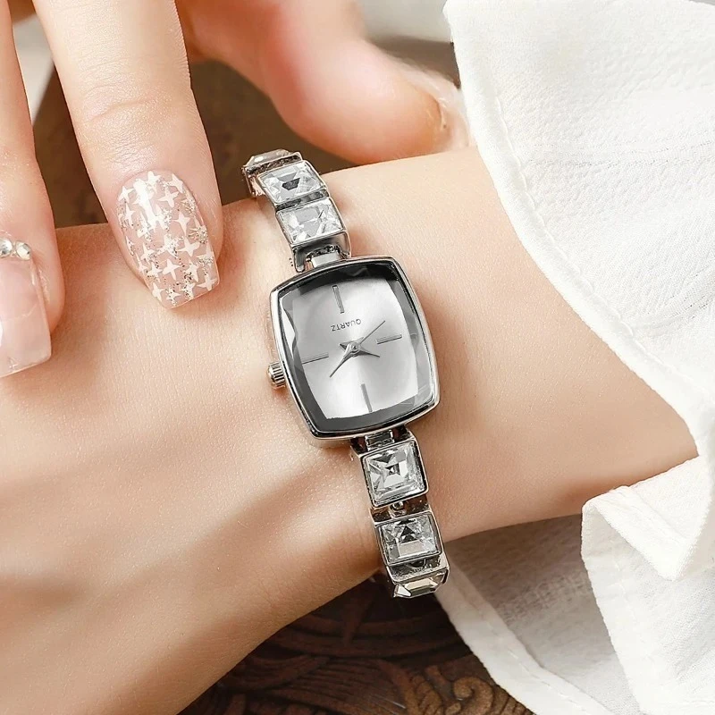 

Роскошные квадратные женские часы со стразами, элегантный браслет, наручные часы, повседневная одежда, ювелирные изделия, подарок для женщин, 도매 Льготы