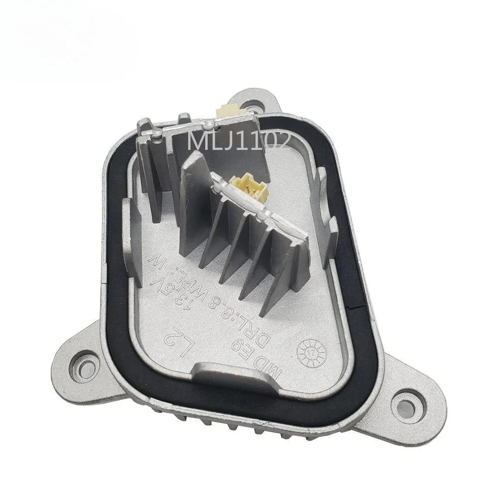 New 63117470425 63117470426 LED Headlight DRL Daytime Running Light Module LED Light OE# For BMW 3 Series F34 GT 2017 - Image 6