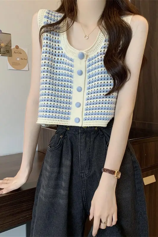 

Summer Chic Striped Knitted V Collar Thin Slims Tank Outer Wear Vest Women's Hollow Vest Fashion Elegant Button Cardigan Z918