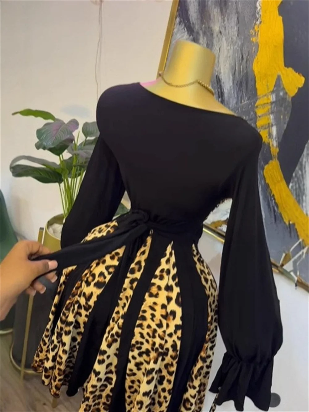 新作セクシー長袖レオパード柄デザインレディース服イブニングプロム誕生日ガウン2025セクシークラブパーティードレス