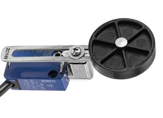For schneider travel limit slot switch xcmd2149