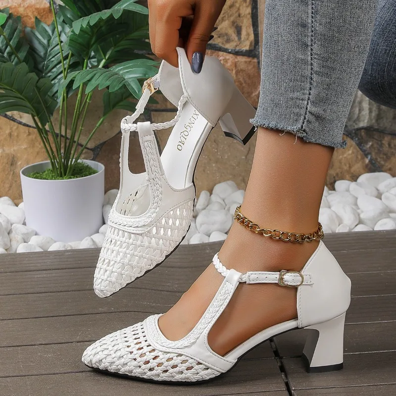 Sommer Neue Lässige Gewebte Atmungsaktive Mode-Sandalen mit Spitzer Zehenpartie