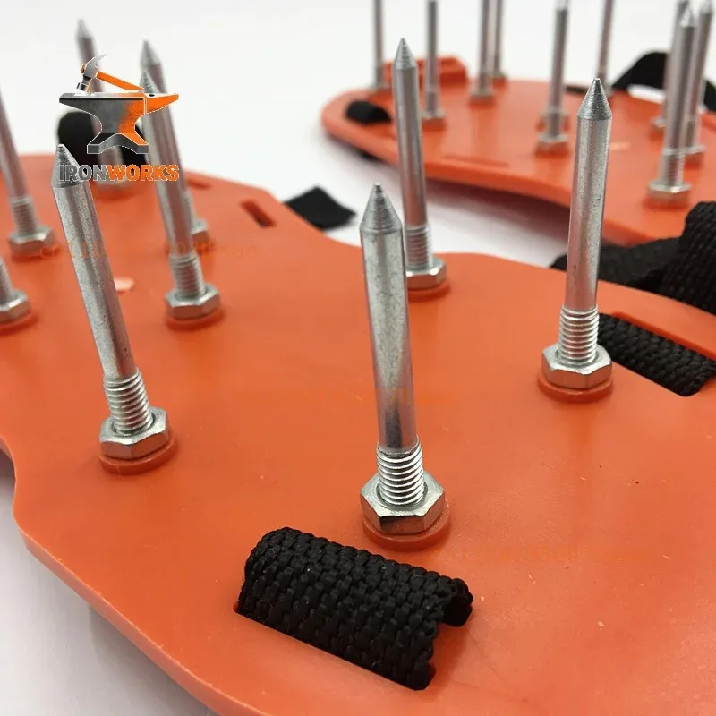 Self-leveling epoxy floor cement mortar glue special nail shoes PVC plastic floor construction tools nail board shoes