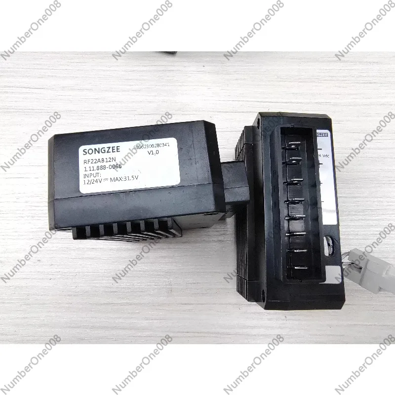 

Модуль преобразования частоты компрессора автомобильного холодильника 11212UD (ACV35FC03) DC 12/24В