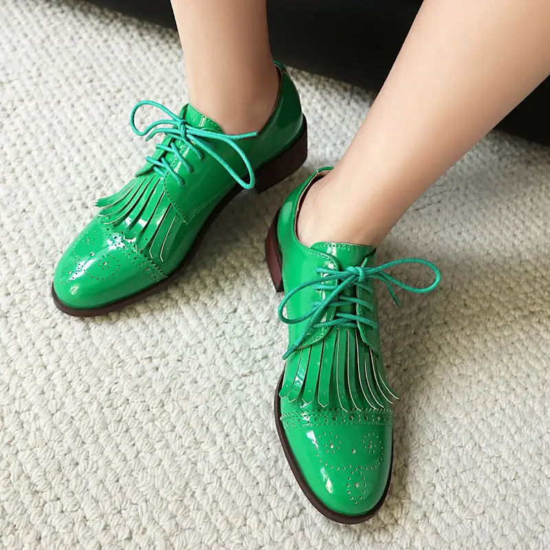 SIMLOVEYO تصميم لامعة النساء مضخات جولة تو كتلة الكعوب 3.5 سنتيمتر الدانتيل يصل شرابات حجم كبير 41 42 43 موضة الترفيه الأحذية اليومية