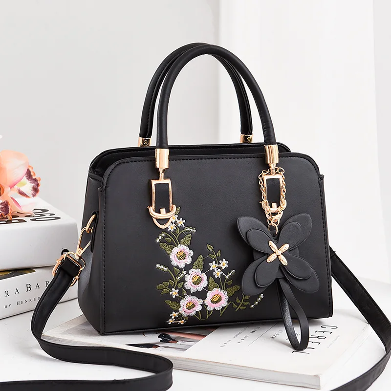 Women Embroidery Handbags Purse Tote Bags Fashion Handle Bag Large Capacity Crossbody Bags Female Portable Trendy Accessories