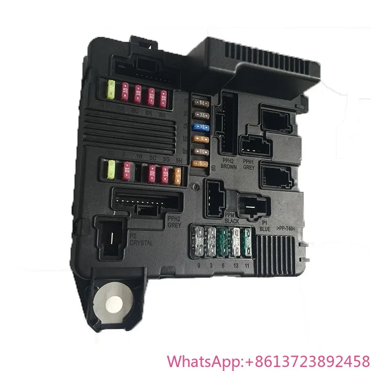 

Automotive Petrol Fuse Box 8200306033 Control Module S118399300G Fit on Megane RX4 8200306033B Hot Sale in Turkiye South Africa