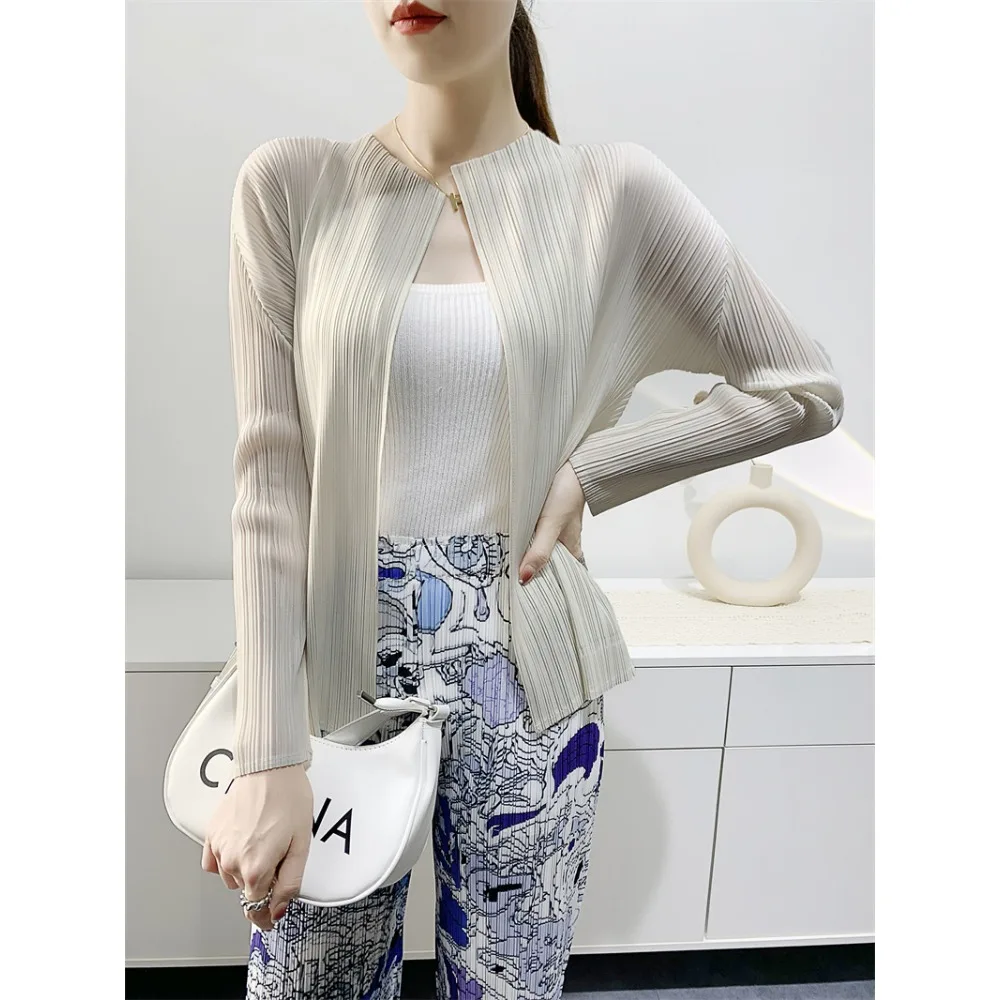 Pleats Pleated Cardigan Jacket Women Long Sleeve Air Conditioner Shirt Comfortable Casual Tops Korea Casual Women\'s Clothing