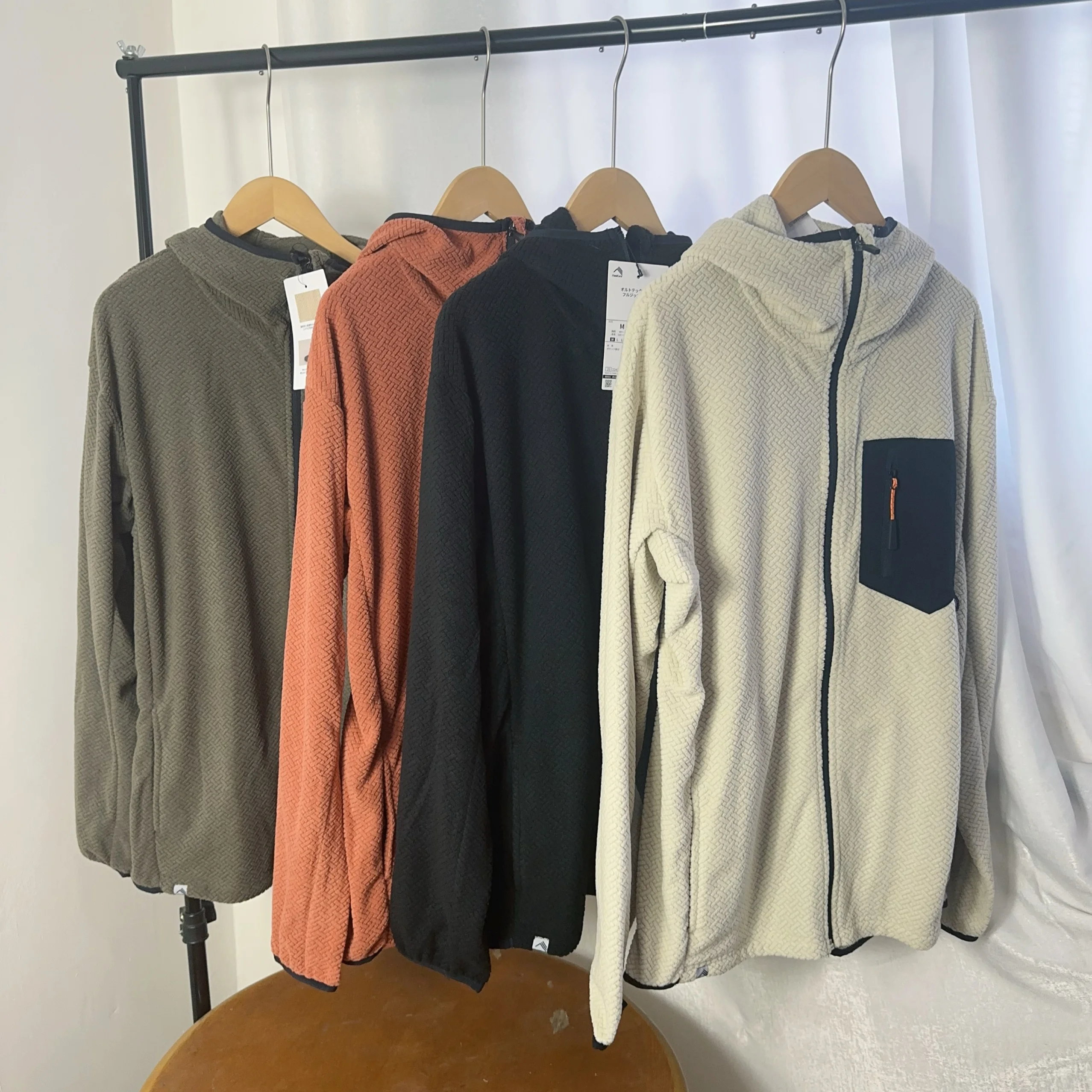 

Men's Fce Lined Hooded Jaet Lightweight Warmth Zipper Closure Outdoor Sportswear Casual Coat Autumn Winter New Arrival