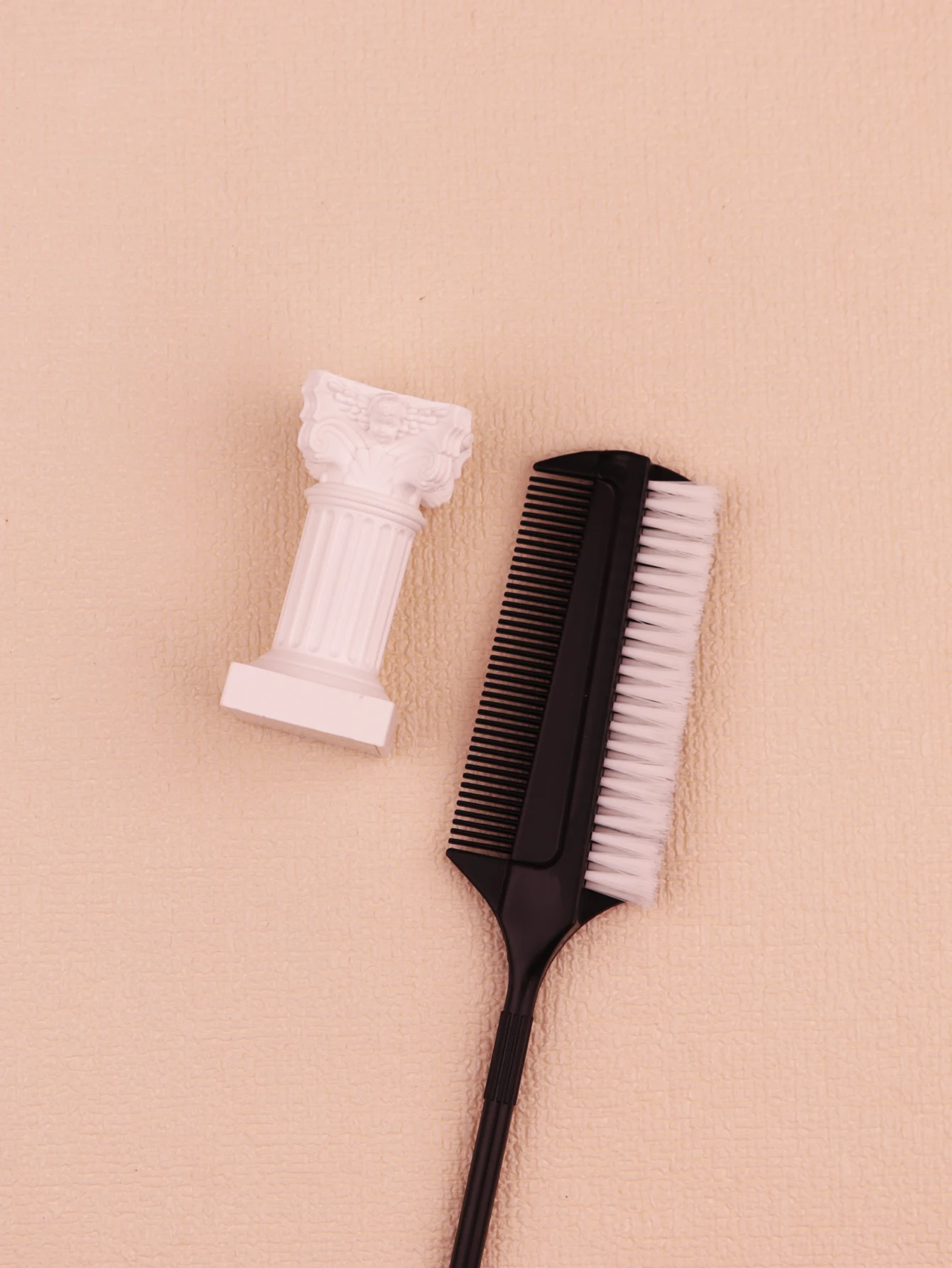 1pc plastic heat-resistant pointed ponytail double-sided hair comb brush hairstyle hair dye brush Special for real hair wigs