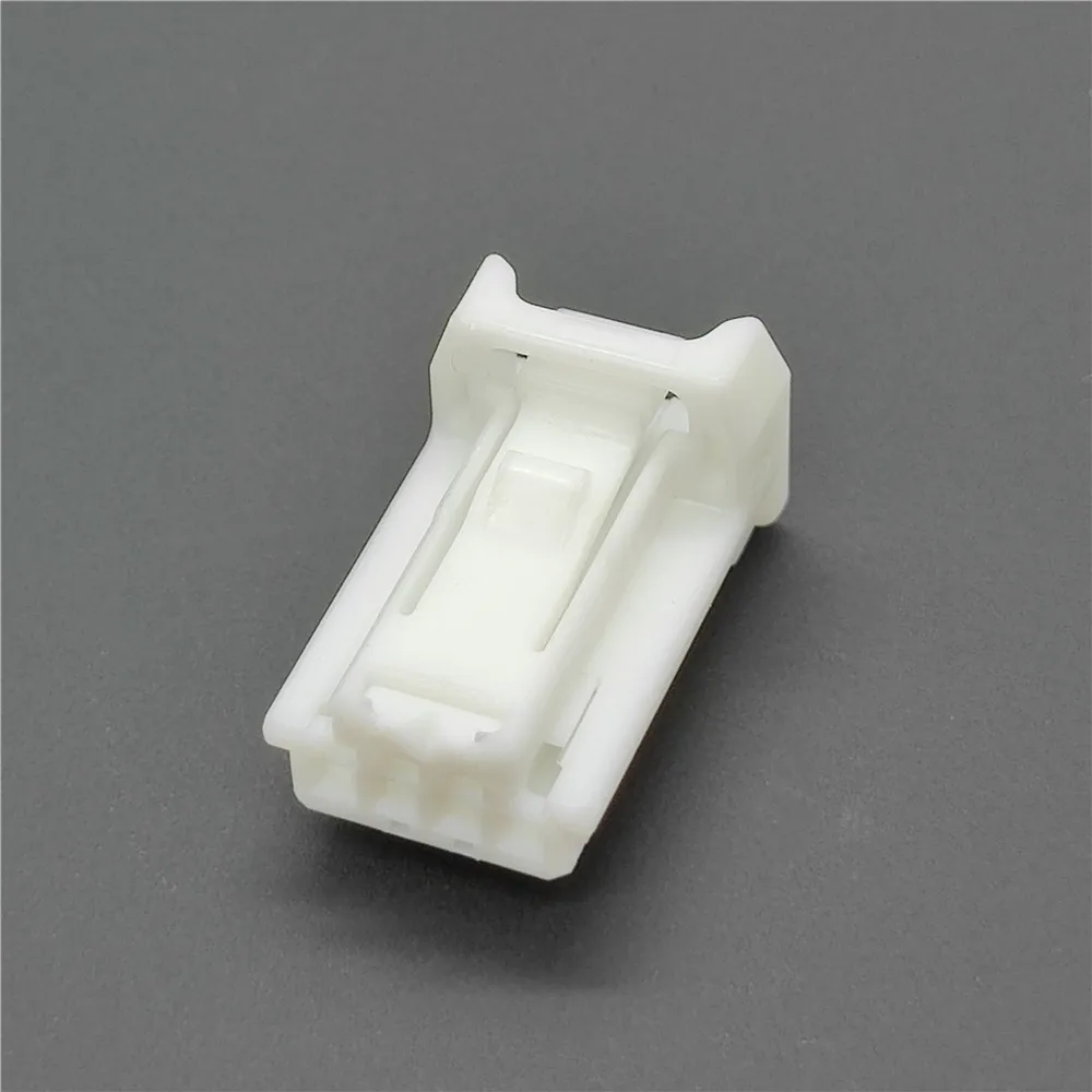 High quality automotive connector 6098-5267 4PIN plug sheath shell for automotive maintenance or modification of original parts