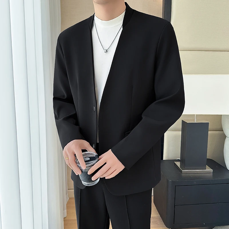 

High-quality, fashionable and stylish solid-color business autumn collarless back embroidered casual suit jacket