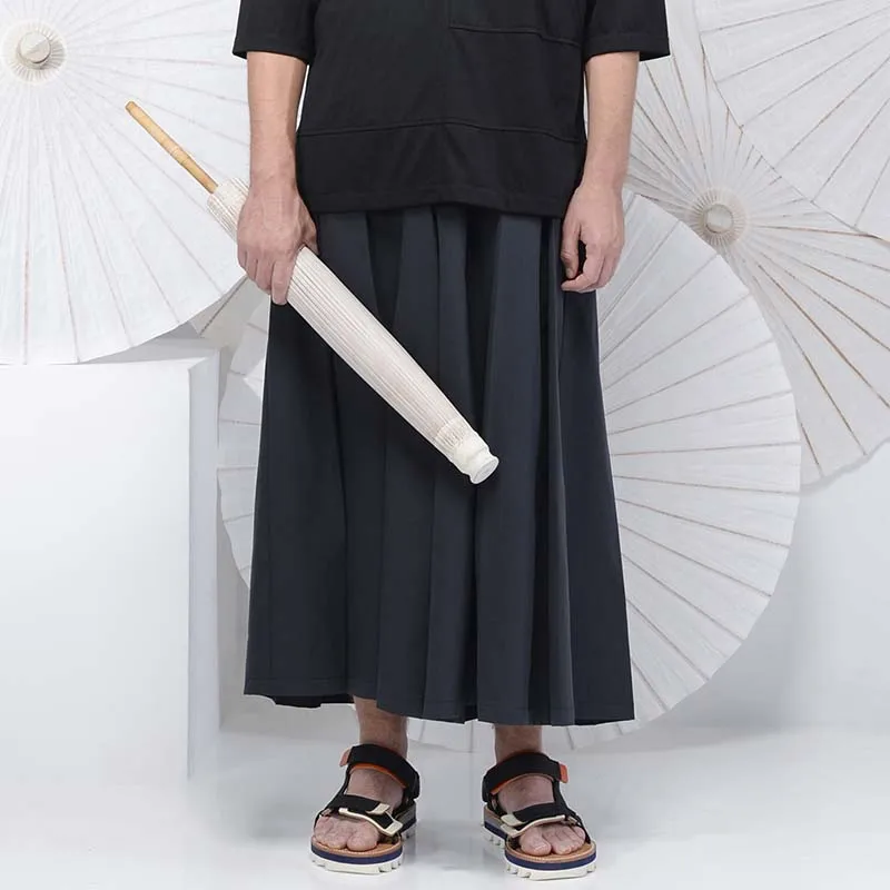 

Men's Capris Wide Leg Pants Loose Pleated Elastic Waist Black Large Size Show Hip Hop Nightclub Versatile Trendy Skirt Pants