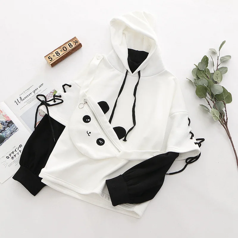 Winter clothing new Korean version leisure academy style panda diagonal cross bag fake plus velvet hoodie women's top