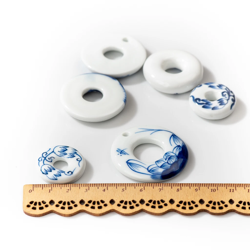 Hand-painted Blue And White Safety Button Porcelain Beads Ceramic Pendant For Jewelry Making Z051