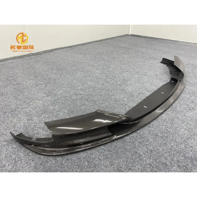 ملحقات قطع غيار السيارات لسيارات BMW M5 F10 الناشر الأمامي من ألياف الكربون ثلاثية الأبعاد المصد الأمامي للشفة الأمامية
