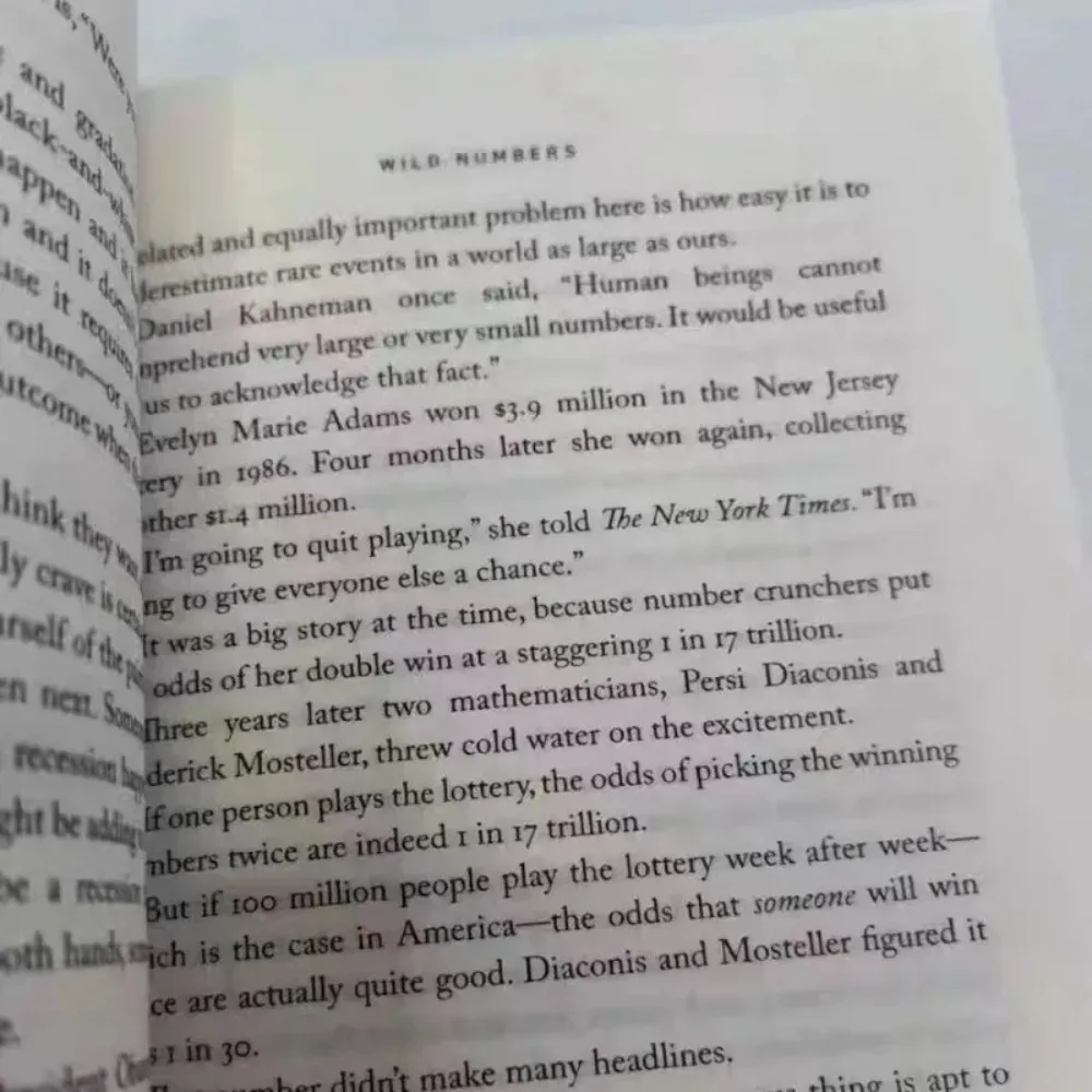 بقلم مورغان هاوسل علم النقود ونفس الكتاب على الإطلاق باللغة الإنجليزية ذات الغلاف الورقي #4