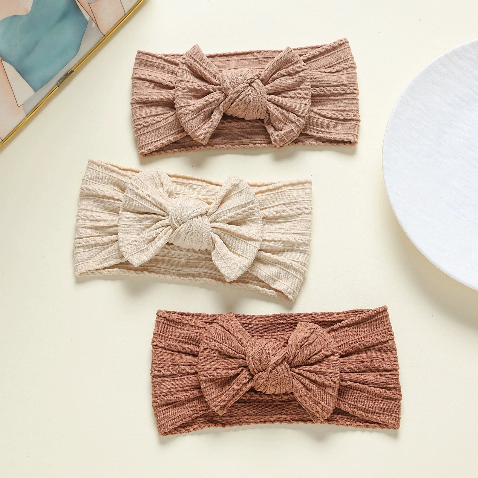 3ชิ้นขายส่งราคาคาดศีรษะไนลอนชุดสําหรับเด็กสาวผมปมเช่นที่คาดผมสายพิมพ์ทารกแรกเกิดกุทัณฑ์ผ้าโพกหัวเด็กสีชมพูH Eadbands