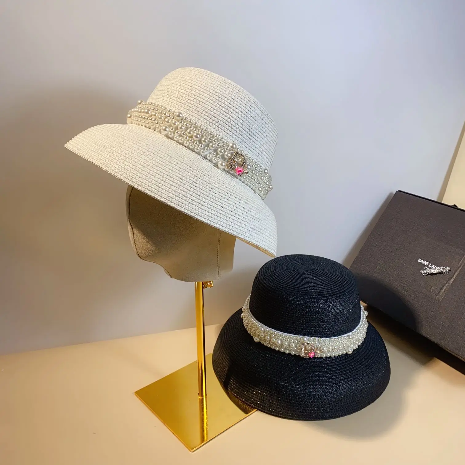 

New spring breeze pearl straw hat female summer celebrity seaside holiday beach hat Korean version net red sunshade hat