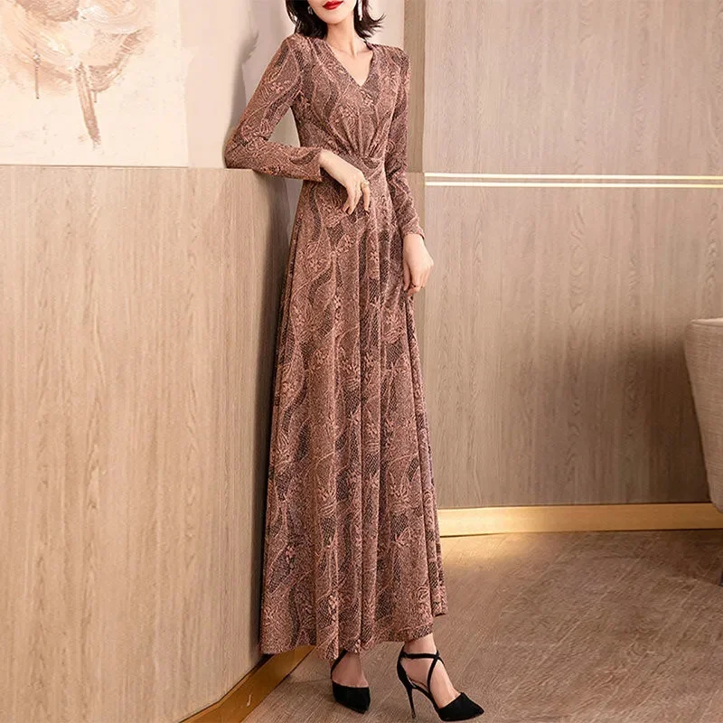 

Spring and Autumn Undercover Women's Long sleeved Big Swing Dress Long to Ankle High end V-neck Waist Look Slimming Dresses Part