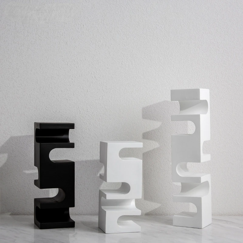 

Modern minimalist black-and-white square groove creative geometric ornaments Fashion home model room study living room soft