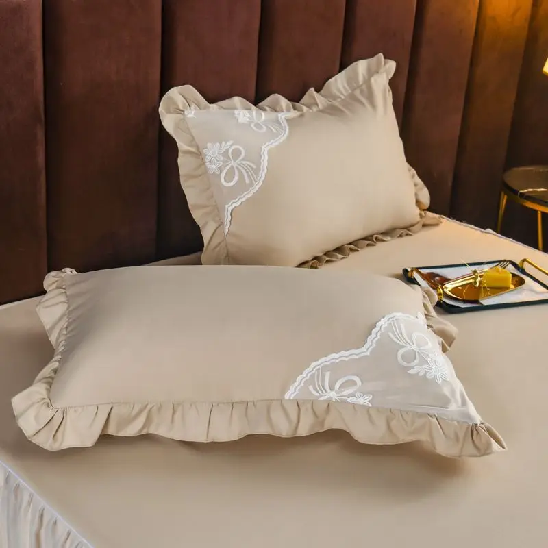 Home Soft Pillowcase 2 PCS Comfortable Fashion Pillowcase Lace Edge Bedroom Pillow Cover Home Bedding Decor No Pillow Insert