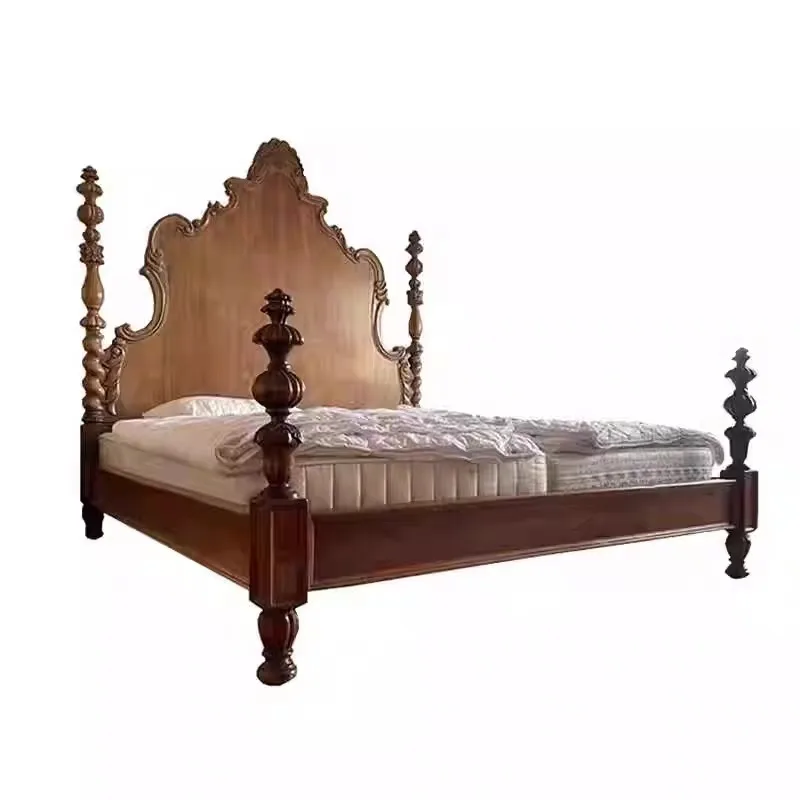 

American retro old solid wood bed, French simple carved double bed