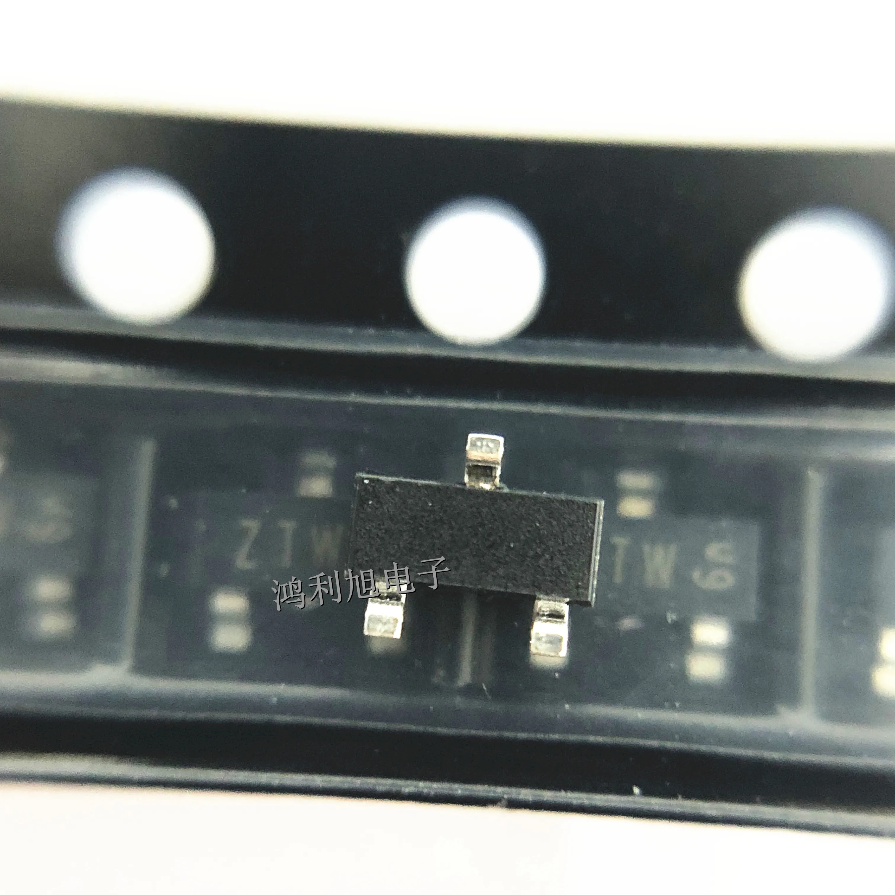 50PCS/Lot PBSS4140T MARKING: ZTW Trans GP BJT NPN 40V 1A 450mW 3-Pin SOT-23 T/R