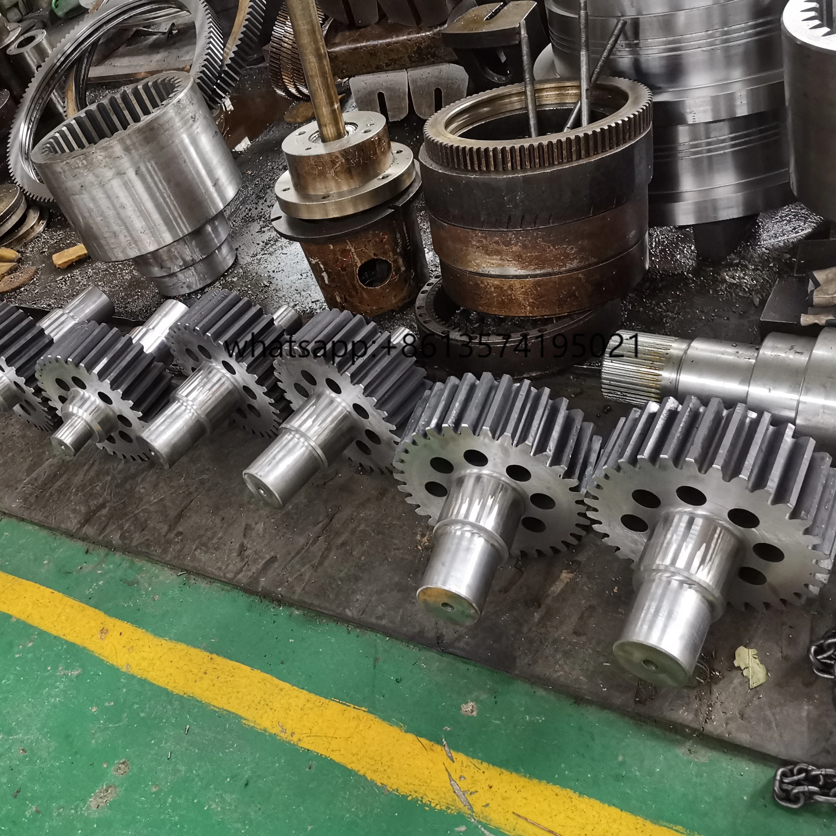 

Top Factory OEM High Quality Forged Large Spur Pinion Gear Shaft Transmission Gear Shaft