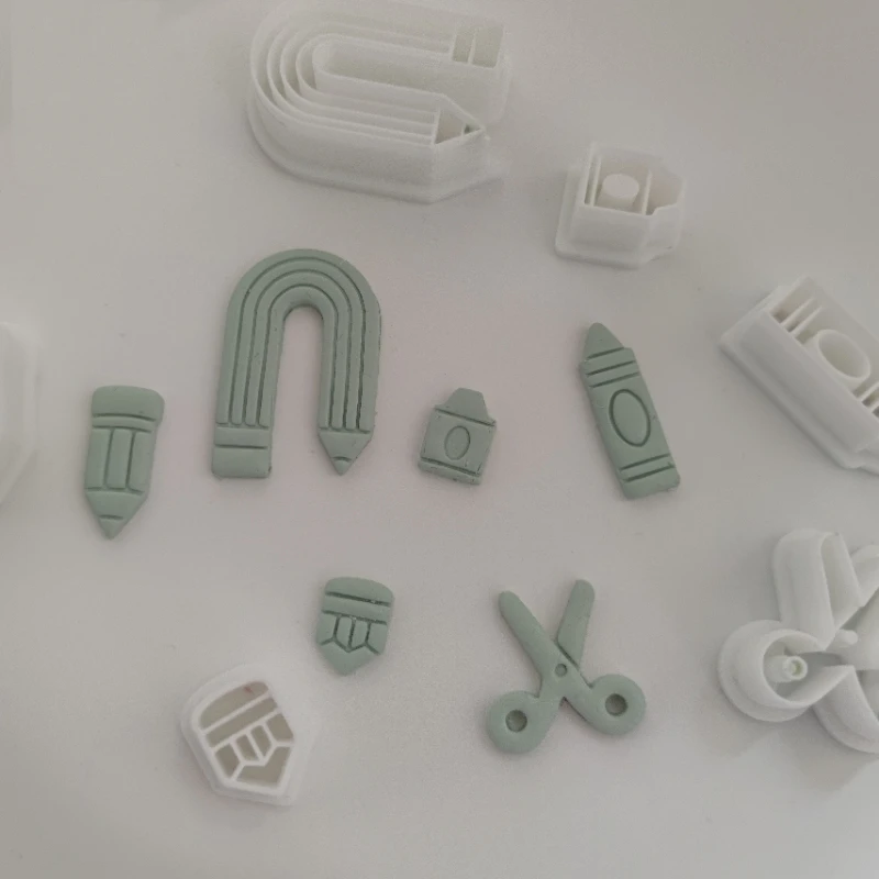 Gebogener Bleistift/Ballon Hund/Gitarre/Tropischer Fisch/Cowboyhut geformte Tonformen Ohrringe Herstellung von Polymer-Ton-Schneidern Schneidformen – Detail 8