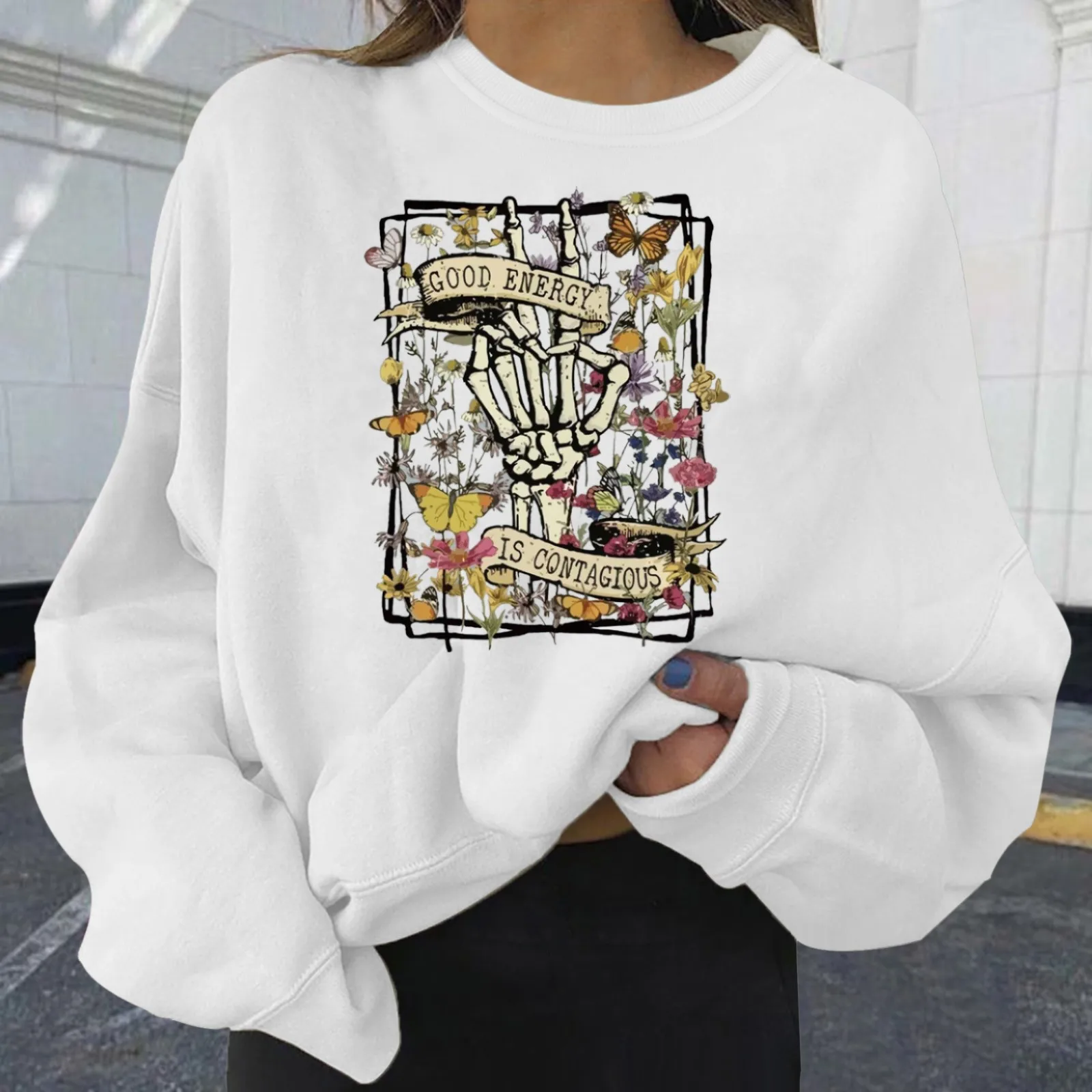 

Womens Fashion Casual Long Sleeve Crew Neck Sweatshirts Halloween Printed Pullover Hoodless Sweatshirts Distressed Sweatshirt