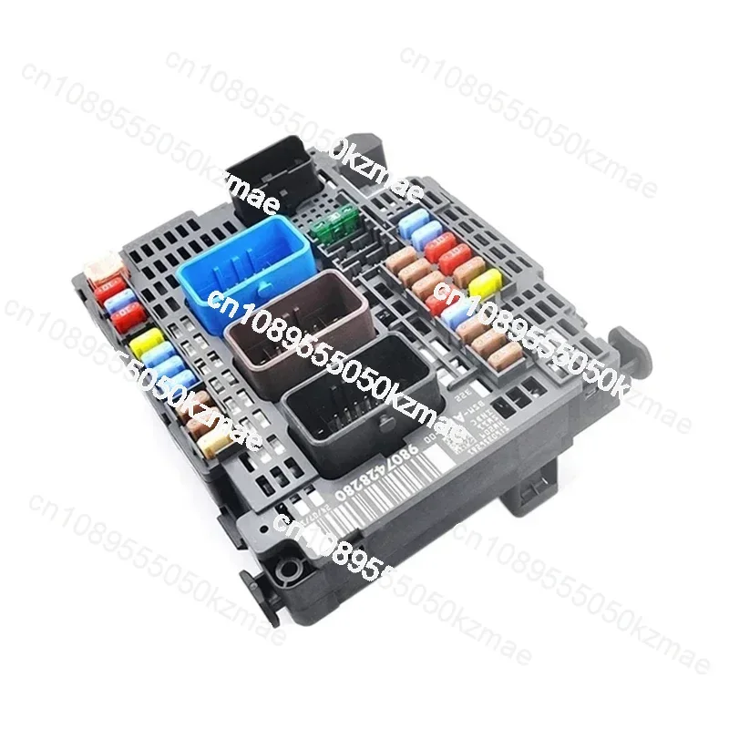 Car Under Bonnet Fu…