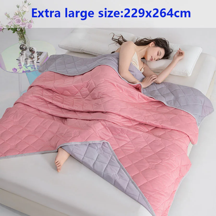 Super-Soft Summer Cooling Blanket- Lightweight, Breathable ,Easy Care Cooling Blanket For Hot Sleepers Cooling Pillows,220x240cm