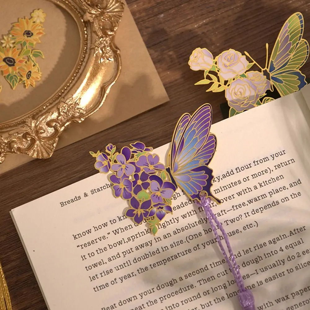 Marcapáginas de mariposa con borla hueca de Metal, colgante de estilo chino, Clip de libro de flores de lectura, suministros de oficina