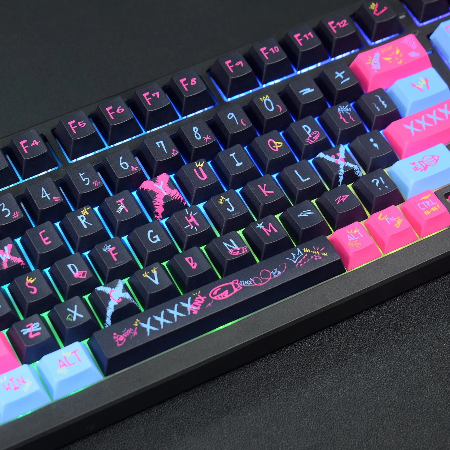 

Jinx Keycaps 122Keys Cherry Profile Graffiti LOL Game Character Keycap PBT 5-Sided Thermal Sublimation Mechanical Keyboard Caps