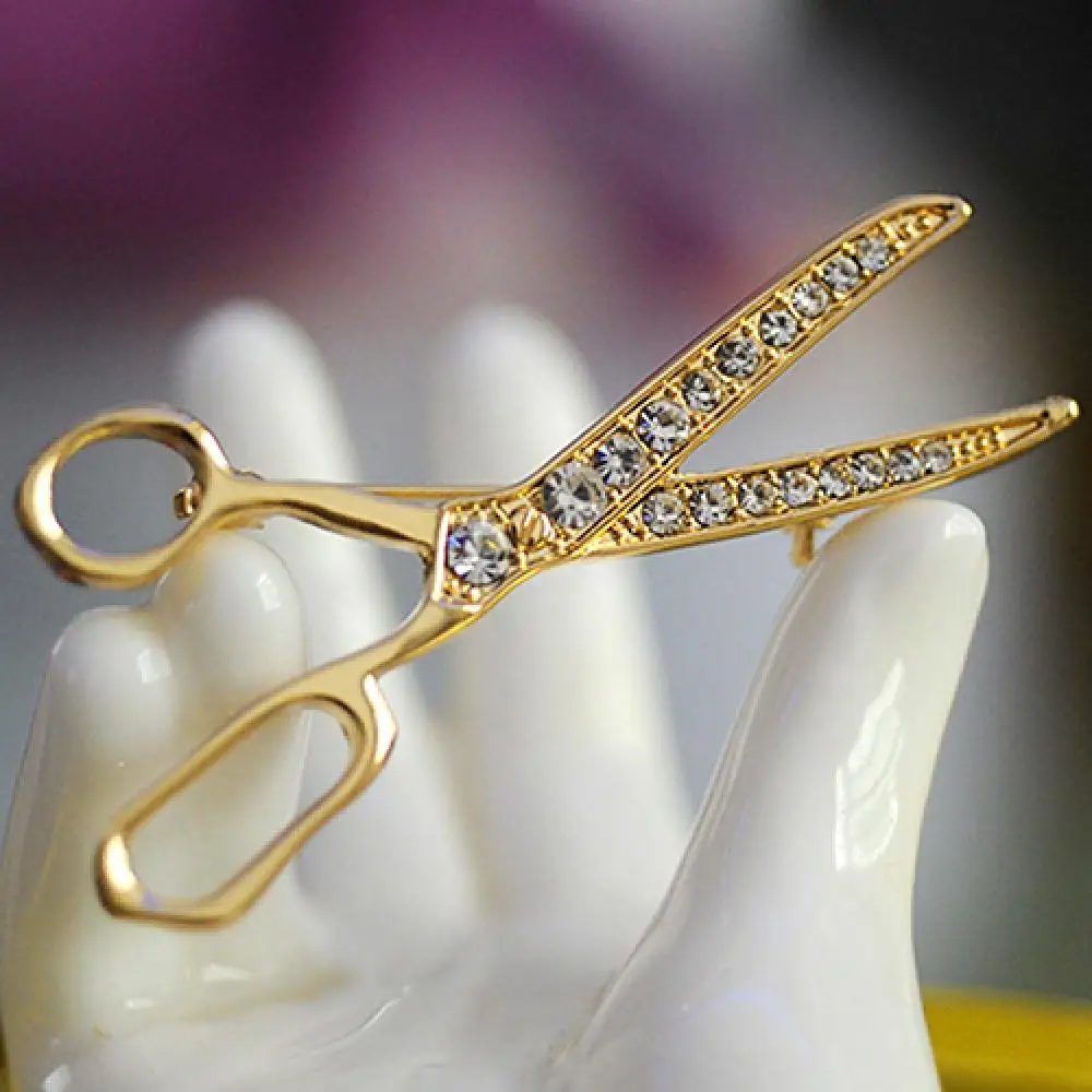 Lovely Handmade Rhinestone Scissor Gold-Plated Brooch Pin Jewelry Best Xmas Gift