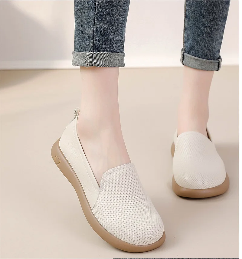 

2025 Authentic Leather Loafers Women Handmade Summer Ballet Flats Woman Slip On Moccasins Lazy Shoes Ladies Food Service Shoes