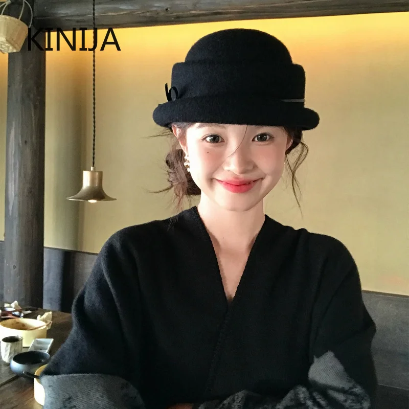Hepburn Style Wool Top Hat Beret Women's Winter French Style Women Elegant Hat Fashionable Fisherman Hat for Party Wedding