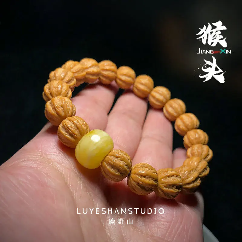 Carved monkey-head bracelet, luxurious pumpkin-shaped, thick-, short-stemmed, Beijing octagonal small walnut, sing