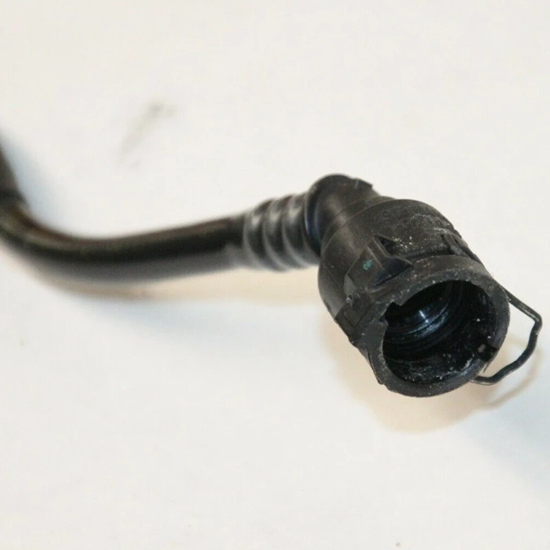 ท่อน้ำ17128570061-ท่อหม้อน้ำบนไปยังท่อไอเสียถังขยายสำหรับ F87 F32 F30 BMW