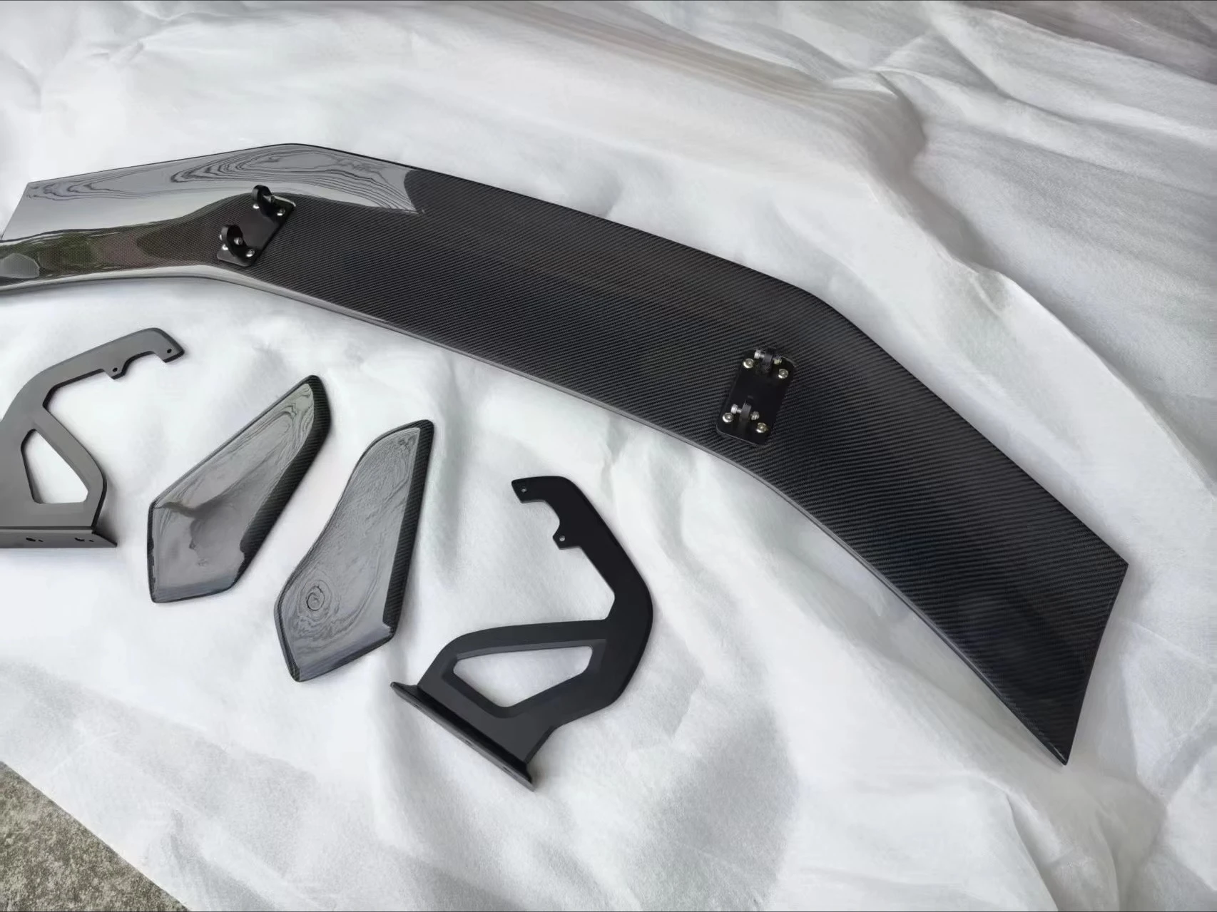 Carbon Fiber Hot Selling Car Bodykit for S 987.1 Rear Wing Exterior Modification Spoiler High Quality Body Kit 5
