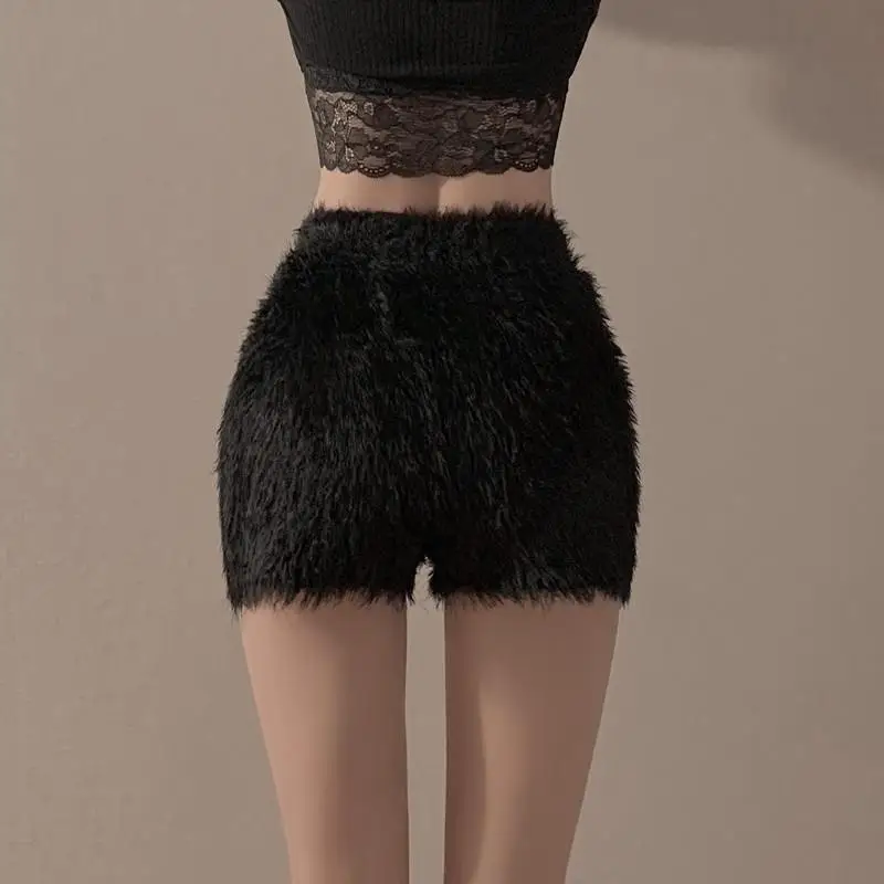 شورت نسائي منسوج من المينك الصناعي عالي الخصر صالة غامضة وقيعان رياضية واسعة الساق ناعمة ومريحة شورت أمان غير رسمي للخريف/الشتاء