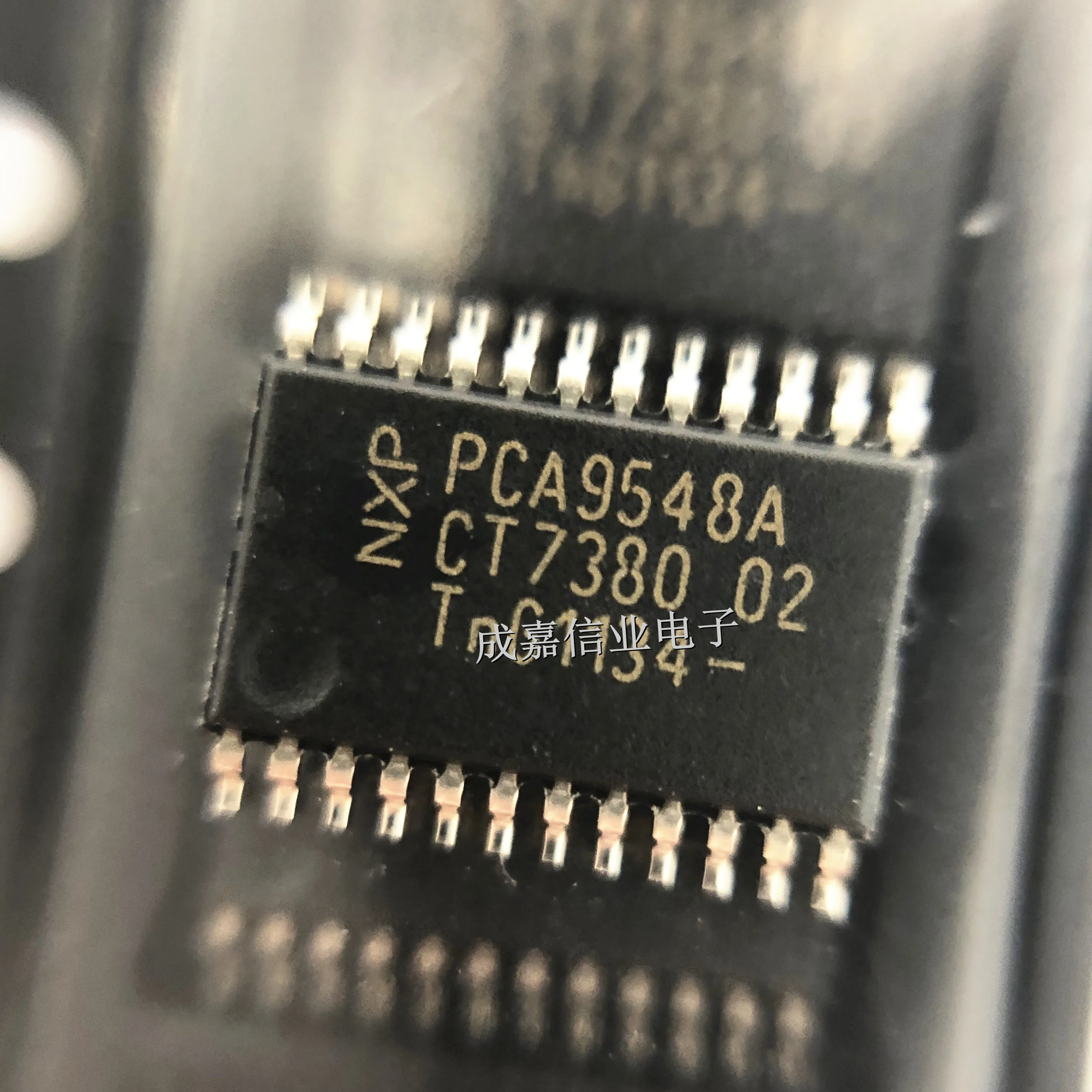 10pcs/Lot PCA9548APW,118 TSSOP-24 PCA9548A 8-channel I2C Switch Reset IC 2.3V~3.6V