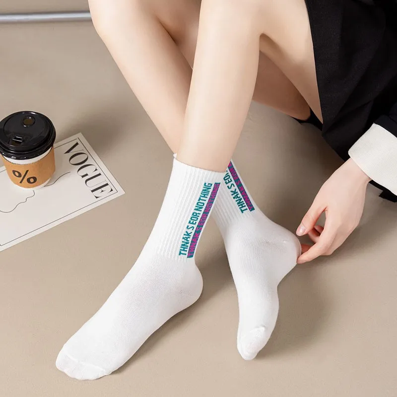 Women Crew Cotton Socks Trendy Versatile Letters Printing Comfortable Breathability Korean Sports Style Couple INS Socks E105