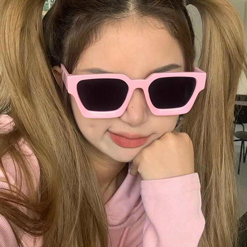 

Vintage Square Sunglasses Women Brand Oversize Sun Glasses Men Retro Green Pink Eyeglasses Shades Goggle UV400 Oculos